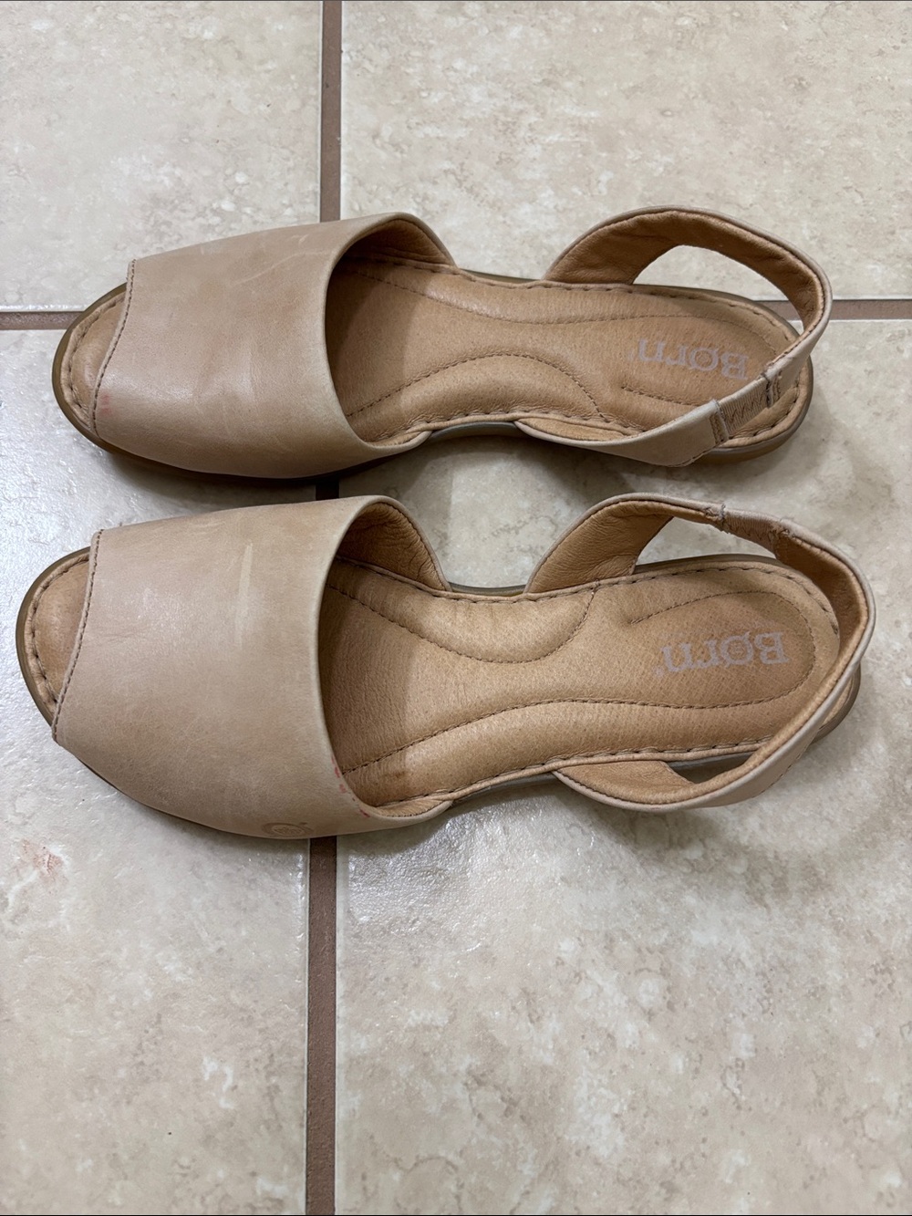 Born Women's Beige Leather Peep-Toe Slingback Sandals - Picture 3 of 5